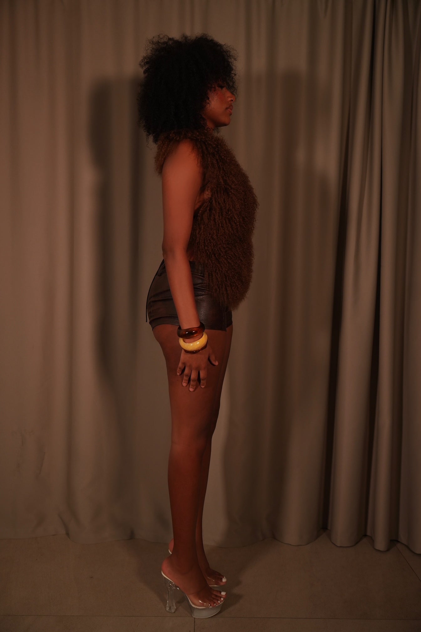 MAYA - Top marron en fourrure